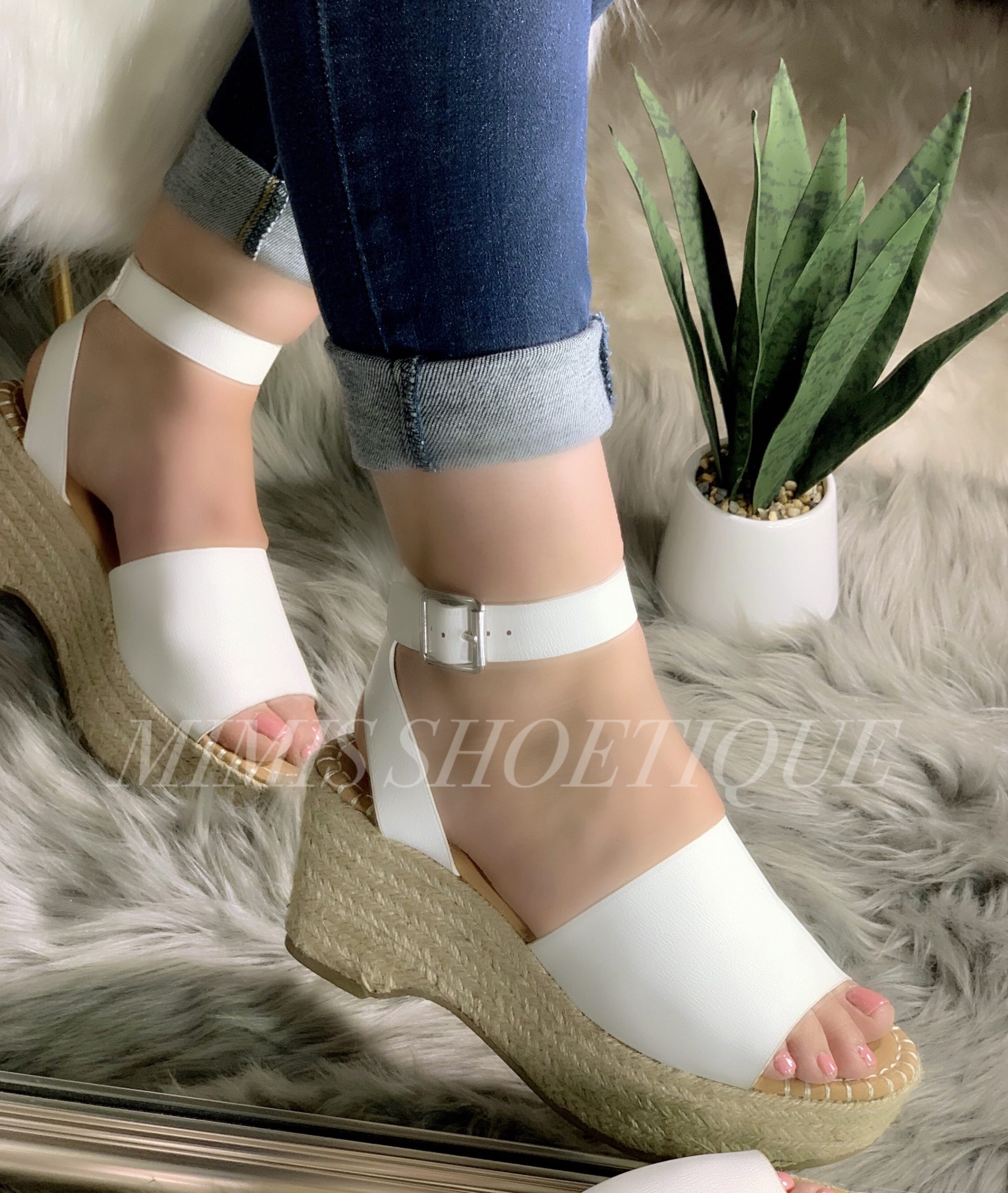 Tania – White – Mimi's Shoetique